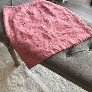 Ann Taylor Pink Floral linen Skirt- sit above the knee.